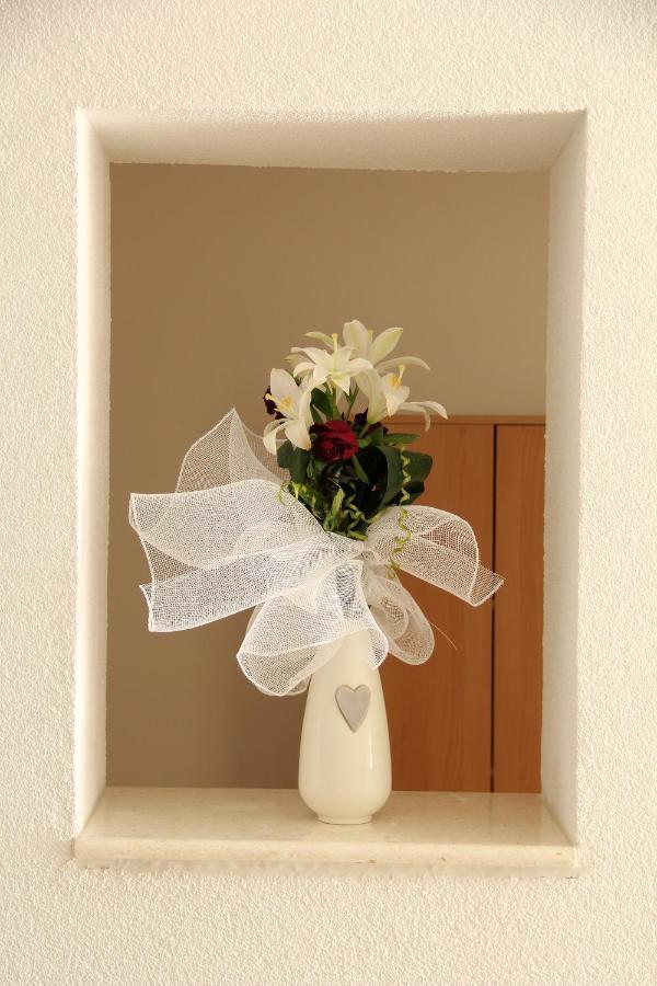 Apartmani Ljubo พรีมอชเตน ภายนอก รูปภาพ