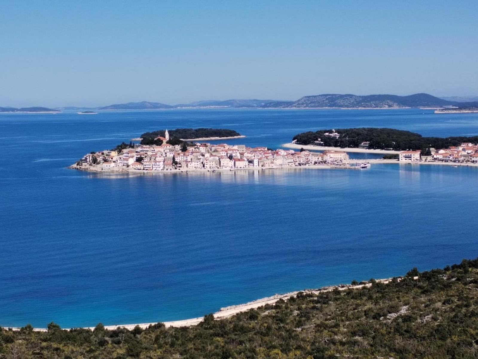 Apartmani Ljubo พรีมอชเตน ภายนอก รูปภาพ
