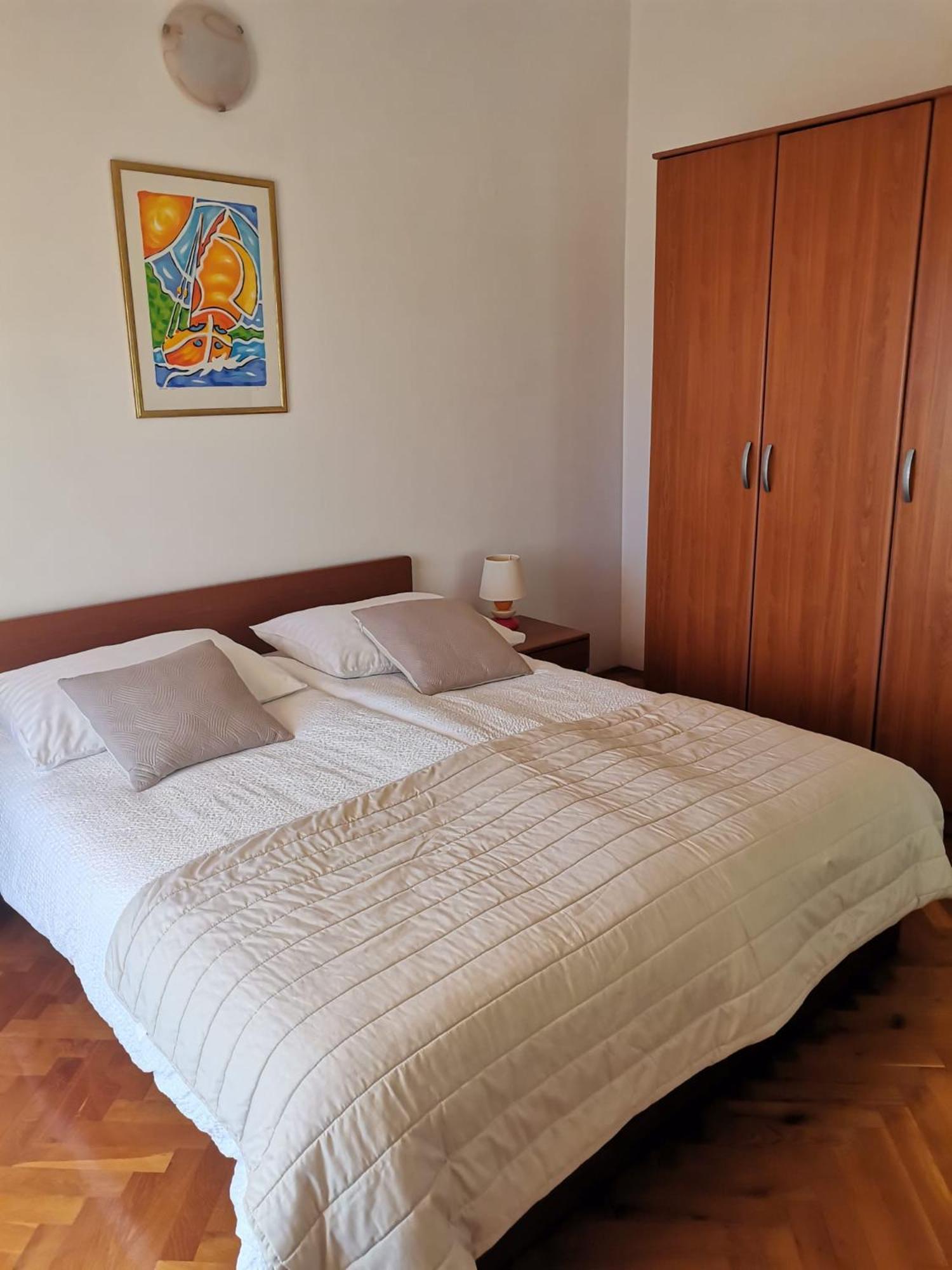 Apartmani Ljubo พรีมอชเตน ภายนอก รูปภาพ